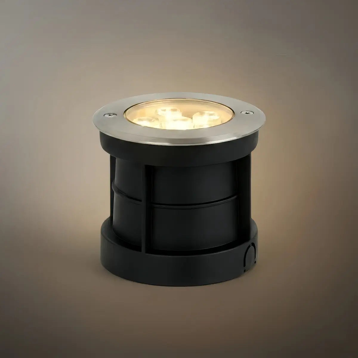 Minimalist_Column_Deck_Step_Light_Black_Metal